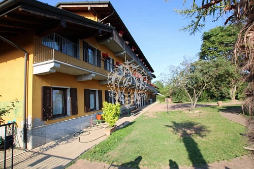 Квартира Oleggio, Италия, 540 м2 фото 1