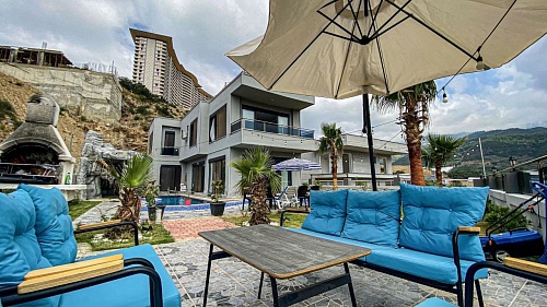 Вилла в Алании, Турция, 240 м2 фото 1
