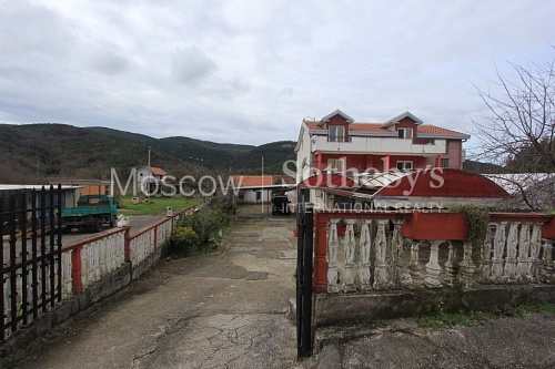 Дом в Радановичах, Черногория, 800 м2 фото 1