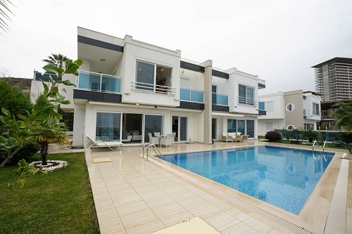 Вилла в Алании, Турция, 210 м2 фото 1