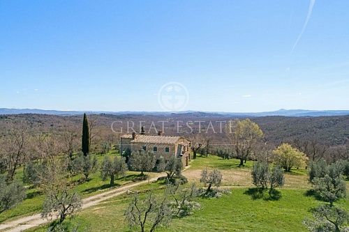 Дом Monte San Savino, Италия, 250 м2 фото 1