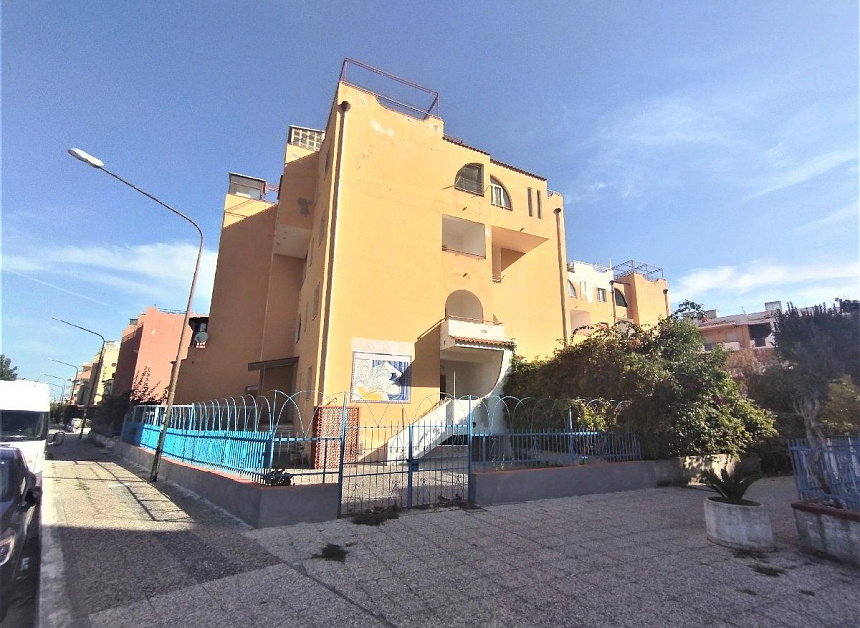 Квартира в Скалее, Италия, 90 м2