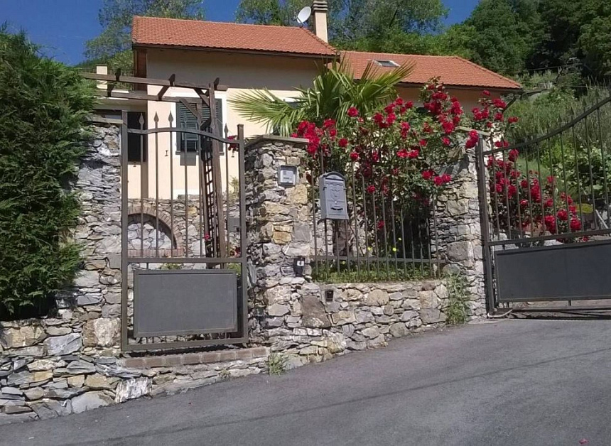 Дом в Генуе, Италия, 270 м2