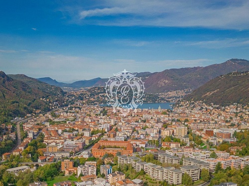 Квартира в Комо, Италия, 95 м2 фото 1