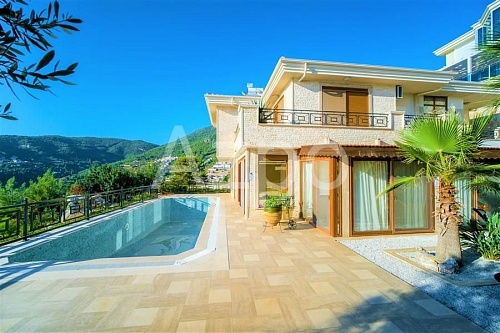 Вилла в Алании, Турция, 280 м2 фото 1