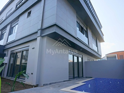 Вилла в Анталии, Турция, 375 м2 фото 1