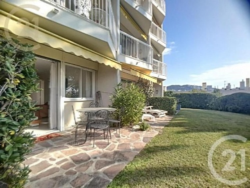 Апартаменты в Каннах, Франция, 75 м2 фото 1