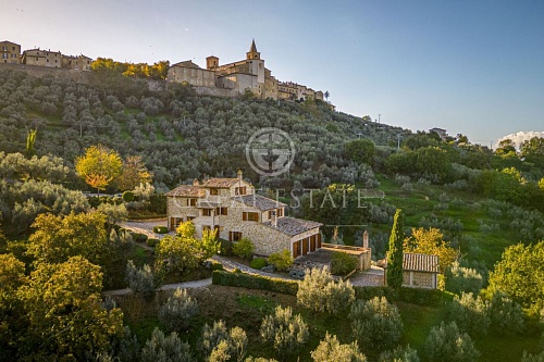 Дом в Беттоне, Италия, 402.25 м2 фото 1