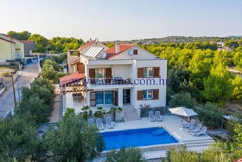 Особняк в Шибенике, Хорватия, 550 м2 фото 1