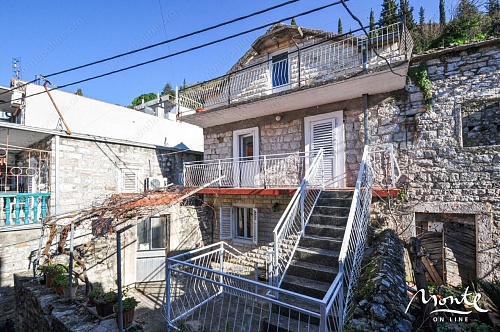 Дом в Тивате, Черногория, 90 м2 фото 1