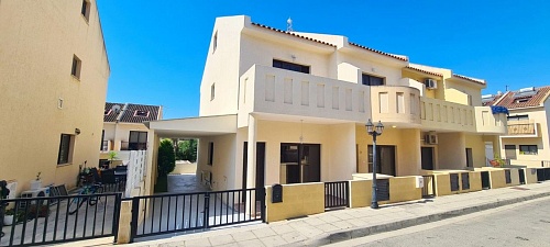 Вилла в Ларнаке, Кипр фото 1