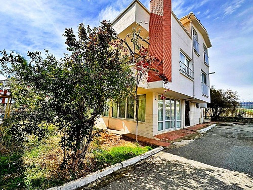Вилла в Мерсине, Турция, 340 м2 фото 1