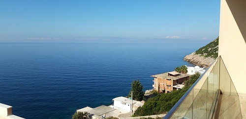 Апартаменты в Добра Воде, Черногория, 83 м2 фото 1