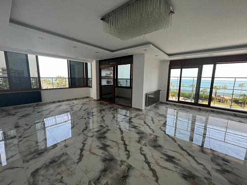 Квартира в Мерсине, Турция, 300 м2 фото 1