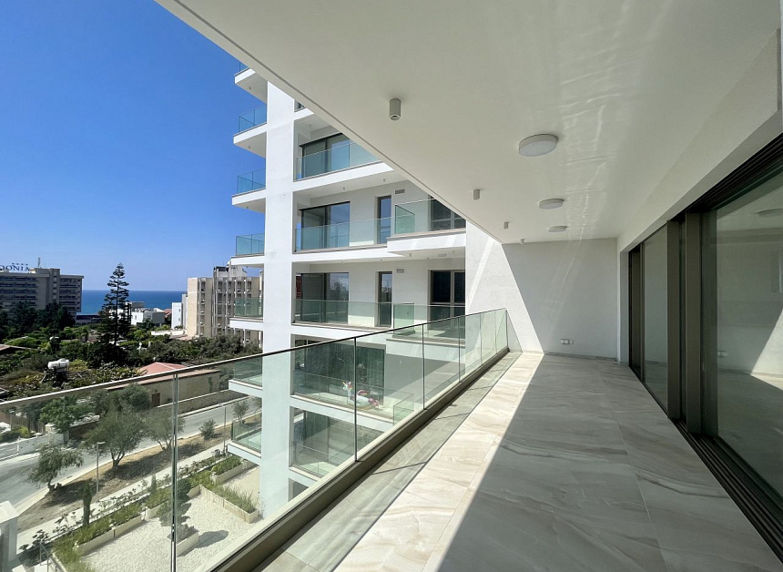 Квартира в Агиос Тихоне, Кипр, 150 м2