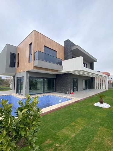 Вилла в Анталии, Турция, 500 м2 фото 1