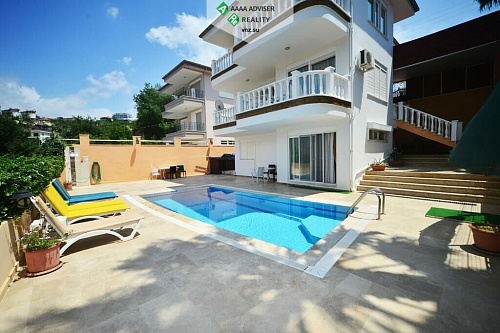 Вилла в Алании, Турция, 300 м2 фото 1
