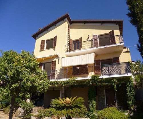 Вилла в Сан-Ремо, Италия, 150 м2 фото 1
