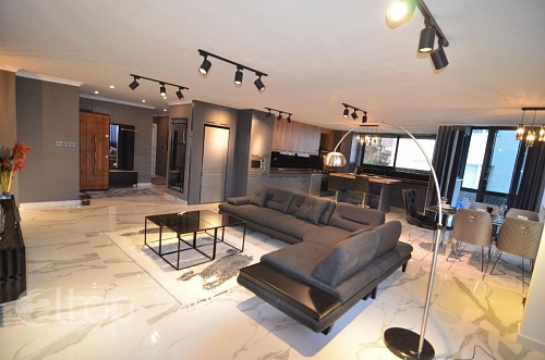 Квартира в Алании, Турция, 140 м2 фото 1