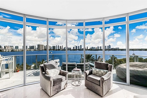 Квартира в Майами, США, 170 м2 фото 1