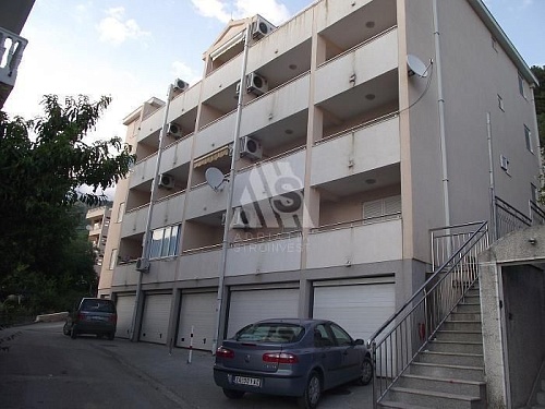 Квартира в Будве, Черногория, 80 м2 фото 1