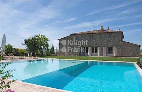 Вилла в Сиене, Италия, 450 м2 фото 1