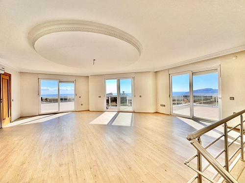 Вилла в Алании, Турция, 450 м2 фото 1