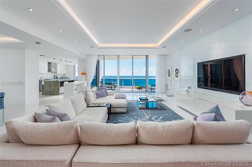 Апартаменты в Майами, США, 400 м2 фото 1