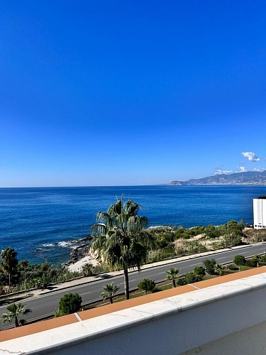Квартира в Алании, Турция, 230 м2 фото 1