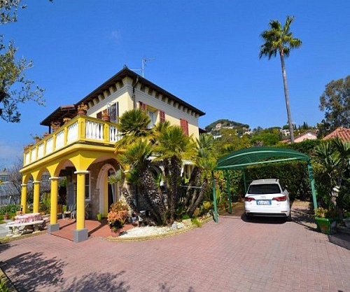 Апартаменты в Бордигере, Италия, 130 м2 фото 1