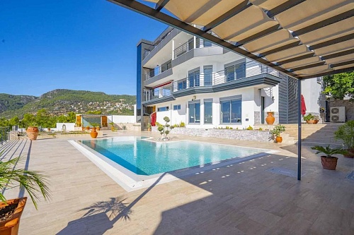 Вилла в Алании, Турция, 850 м2 фото 1