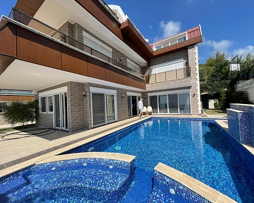 Вилла в Алании, Турция, 450 м2 фото 1