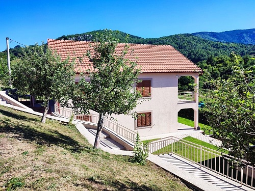 Поместье в Никшиче, Черногория, 350 м2 фото 1