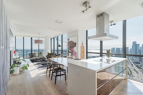 Квартира в Майами, США, 200 м2 фото 1