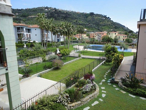 Апартаменты в Арма ди Таджа, Италия, 90 м2 фото 1