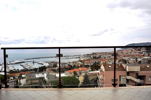 Квартира в Сан-Ремо, Италия, 65 м2 фото 1