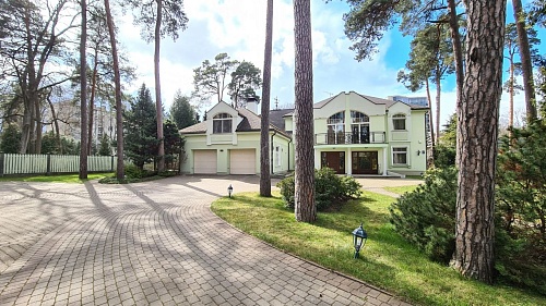 Дом в Юрмале, Латвия, 840 м2 фото 1
