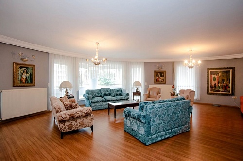 Квартира в Анталии, Турция, 360 м2 фото 1