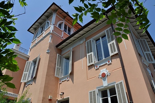 Вилла в Сан-Ремо, Италия, 430 м2 фото 1