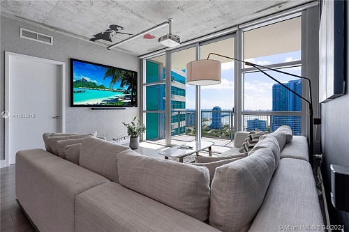 Лофт в Майами, США, 110 м2 фото 1