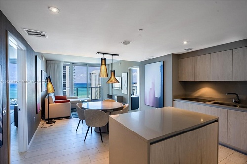 Квартира в Майами, США, 100 м2 фото 1