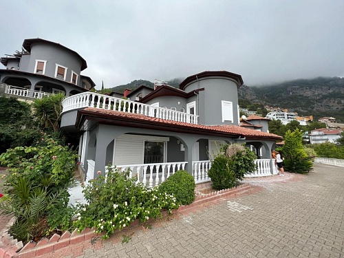 Вилла в Алании, Турция, 220 м2 фото 1
