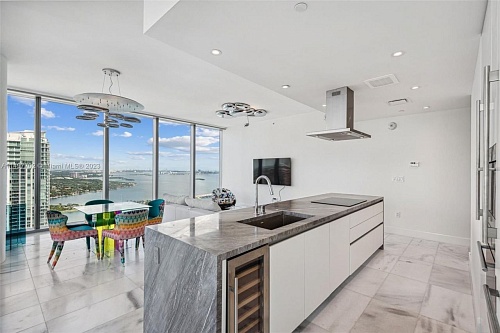 Квартира в Майами, США, 130 м2 фото 1