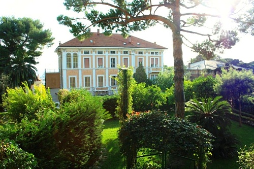 Апартаменты в Сан-Ремо, Италия, 130 м2 фото 1