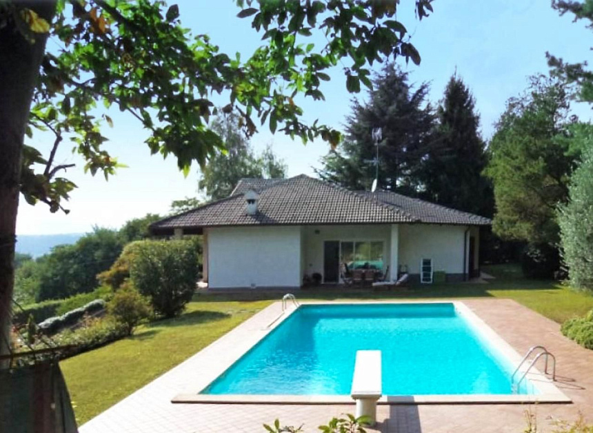 Вилла у озера Маджоре, Италия, 270 м2