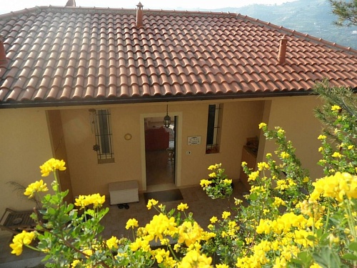 Апартаменты в Валлебоне, Италия, 93 м2 фото 1