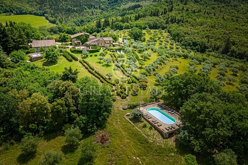 Дом Barberino Tavarnelle, Италия, 1 000 м2 фото 1