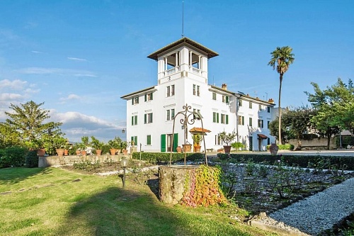 Вилла во Флоренции, Италия, 1 100 м2 фото 1