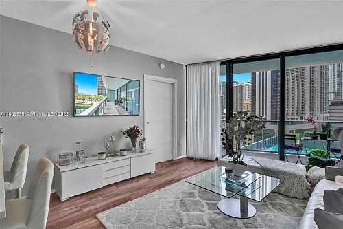 Квартира в Майами, США, 80 м2 фото 1