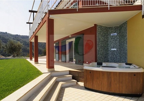 Вилла в Алассио, Италия, 350 м2 фото 1